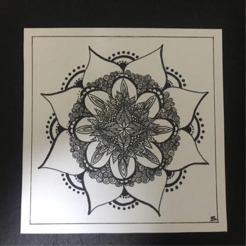 林芊羽 - 圖案設計-圓形花卉