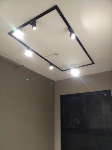 許棋祥 - 房間口字型軌道燈安裝