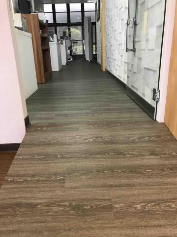 榆辰窗簾地板壁紙室內裝璜統包工程 - 