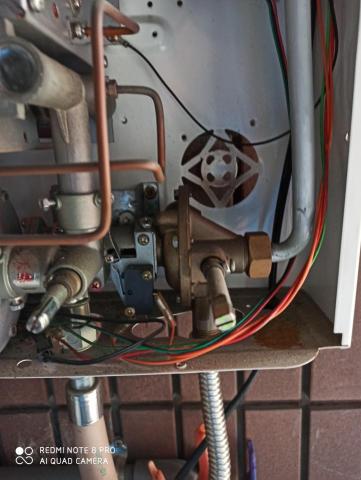 维修達人 - 強排熱水器維修