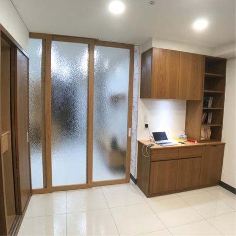 榆辰窗簾地板壁紙室內裝璜統包工程 - 