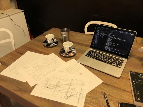 柯林 - 品牌策略溝通、規劃過程
要掛在門口一輩子的東西，值得不斷放棄95分的作品