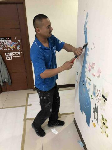 瑋騰工程行 - 壁紙清除