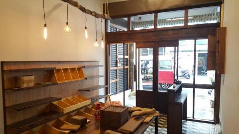 Rebinth瑞伯斯美學再造工作室 - 