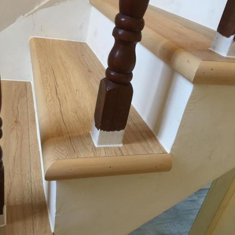 樸昱地板 - 樓梯特殊圓弧線版 樸昱地板 - 樓梯特殊圓弧線版