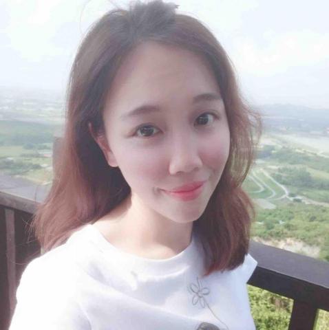 提供商務Email服務的專家Ms.Kuo