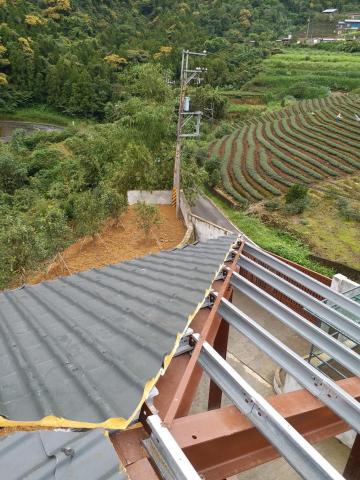 由承富企業社 - 