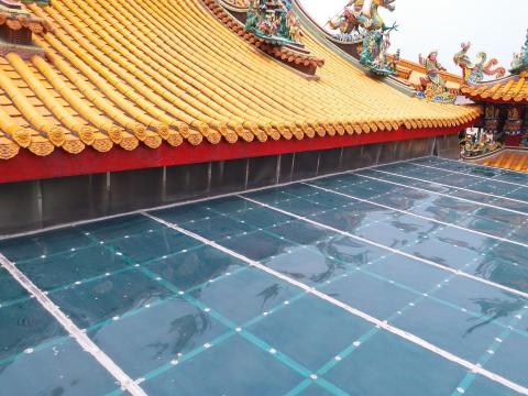 由承富企業社 - pc板採光罩