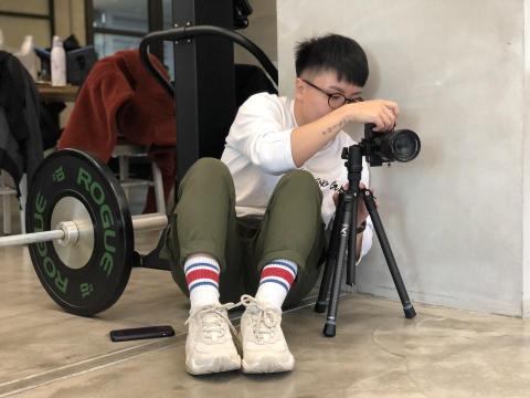 ShineCeng - 健身房拍攝工作照