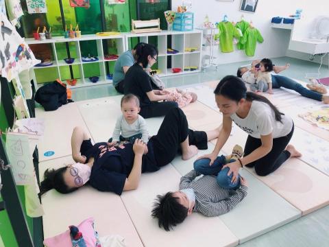 Ishana - 親子瑜伽 Ishana - 親子瑜伽