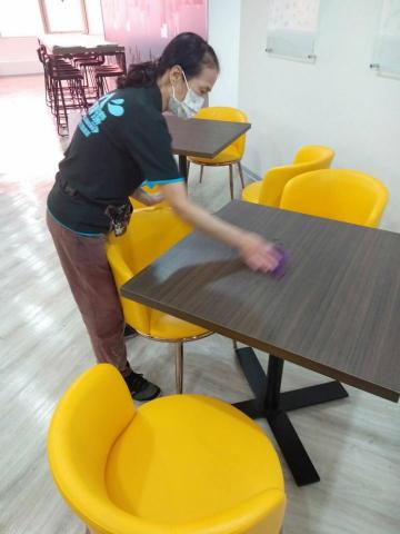 耘源有限公司（專業辦公室、商業大樓清潔規劃） - 上市公司服務實績