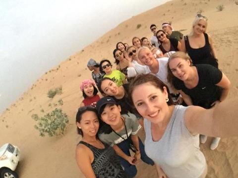 趙文榛 Greta - 在杜拜讀書時
與同學體驗中東戶外活動－飆沙