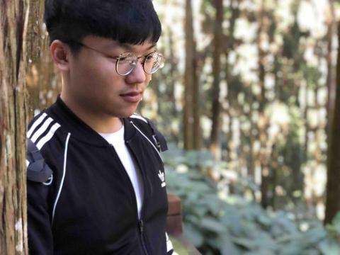 中央大學家教陳老師 - 提供物理家教的專家 中央大學家教陳老師 - 提供物理家教的專家