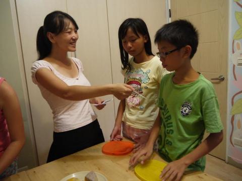 Comet - cooking class in summer
暑假的英文烹飪課程