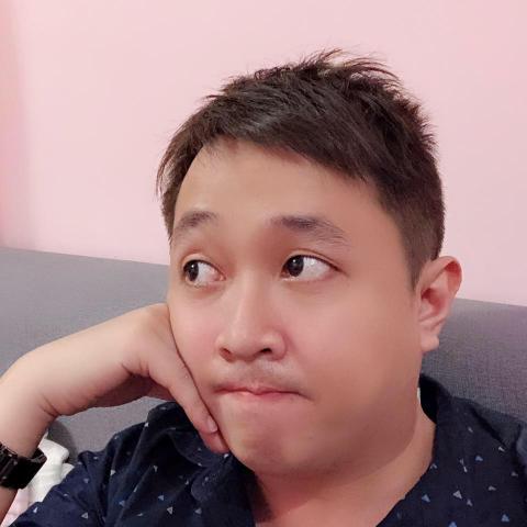 提供e27燈座diy服務的專家小K 老師的科學教育工作坊