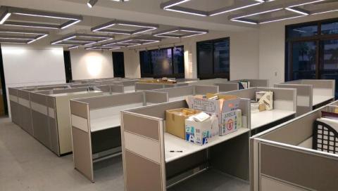 皇裕安防科技有限公司 - 柏正廚具
辦公室室內配線工程
 皇裕安防科技有限公司 - 柏正廚具
辦公室室內配線工程