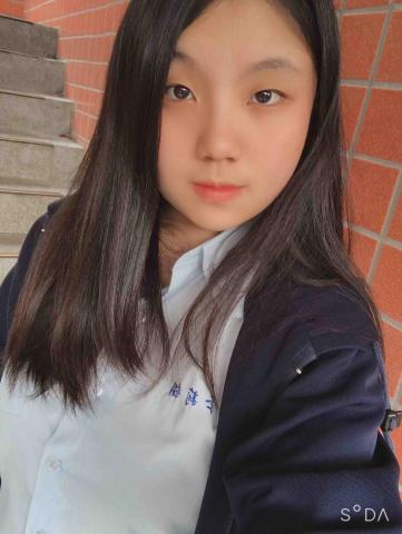 提供2002股價服務的專家李莉翎