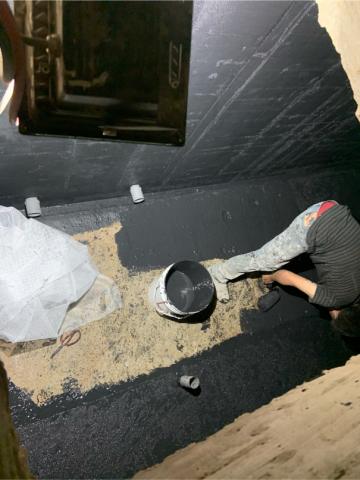 凱瑞工程行 - 蓄水池彈泥貼網施作