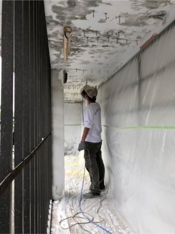 羽耀實業有限公司 -  法院佈告欄高壓