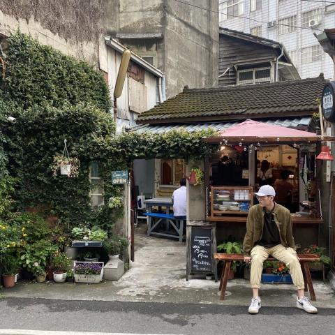 提供cad服務的專家廖德莉