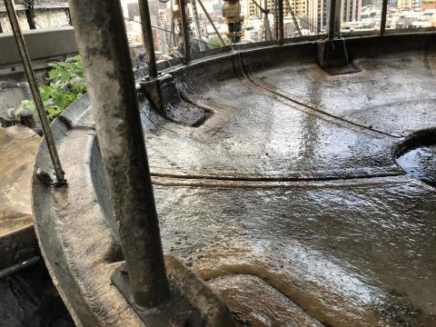 鴻翔水電冷氣 - 水塔清洗