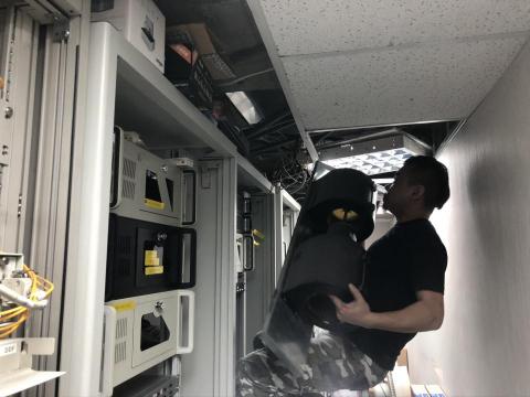 鴻翔水電冷氣 - 吊隱式空調檢修