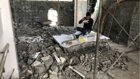 FB:秉承企業社 - 
