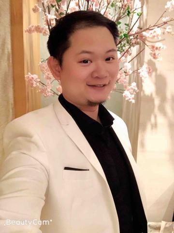 提供歌曲教唱服務的專家胡庭維