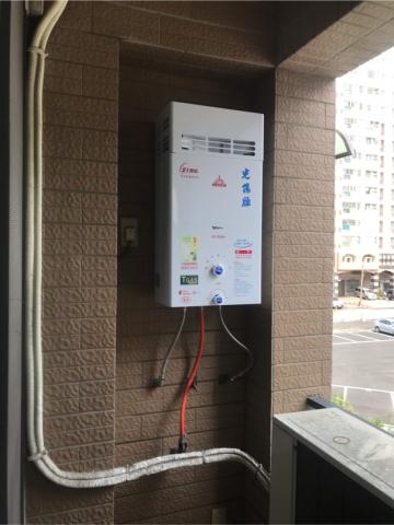 蔡先生 - 光陽 戶外抗風型瓦斯熱水器 竣工照
