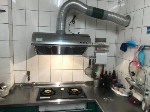 蔡先生 - 抽油煙機 及 玻璃崁入瓦斯爐 竣工照