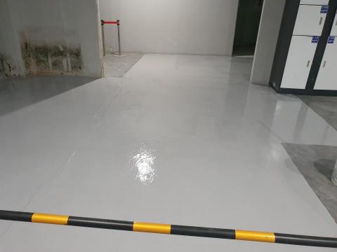 李致緯 - EPOXY面漆修補