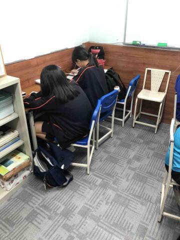 滿貫文理教育集團 - 小班教學-學生自修