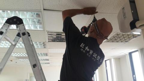 巨和科技有限公司 - 台中-辦公室鏡頭安裝
