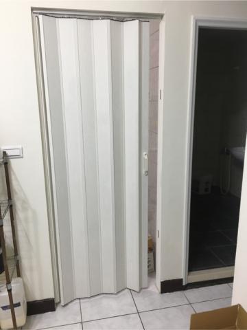 方城室 - 塑膠拉門