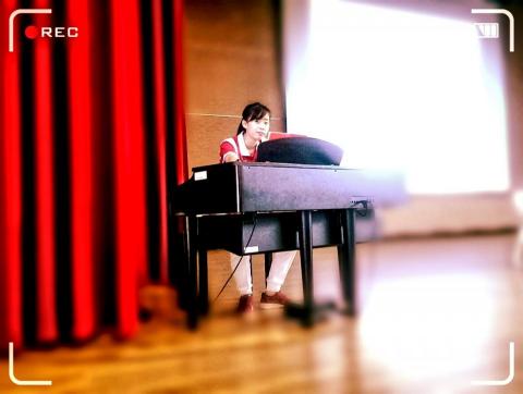 吳宣萲（家教） - 高中活動伴奏