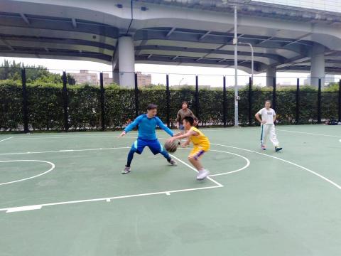 南仁宇籃球學院 - 