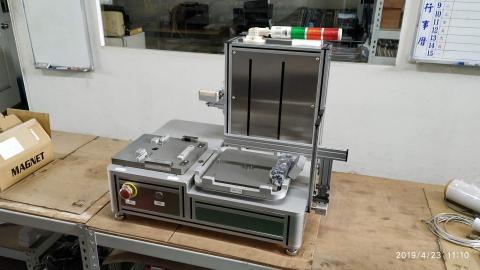 協昇自動控制有限公司 - 小型晶元傳送機