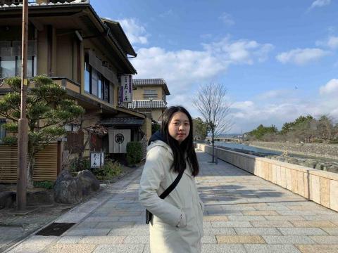 提供兼差服務的專家 許雯琇