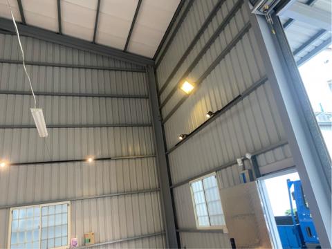 八八水電居家維修 -  軌道燈、投射燈安裝