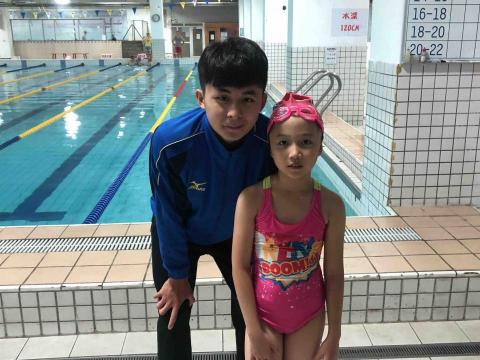 洪德慶 游泳教學 - 遠從基隆來上課的學生