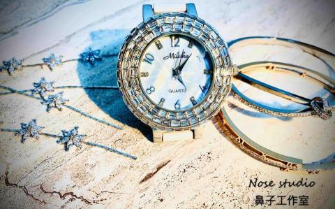 莉恩House - 手錶圖片美編