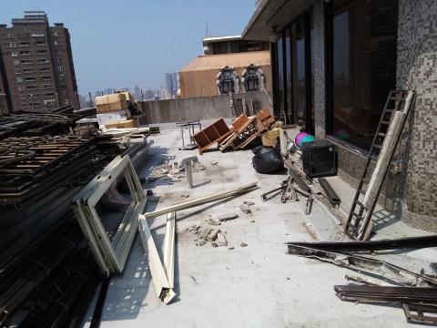 藍全能工作室 - 民生一路201號18樓之一 藍全能工作室 - 民生一路201號18樓之一