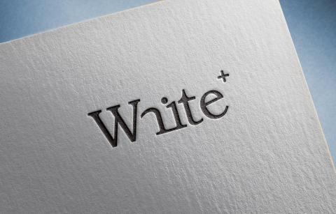 吳晉瑋 - White+ Logo設計
品牌肥皂是
乾淨簡潔的單品所以
採用襯線字俐落又不花俏
+號代表肥皂都是因化學方程式組成而成