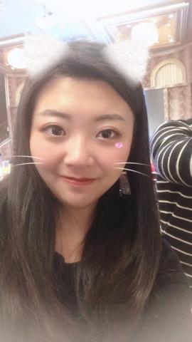 黃詩芸 - 可愛活潑的Molly老師