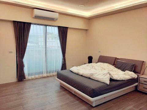 方圓裝潢行 - 位於高美的民宅，布簾加紗簾