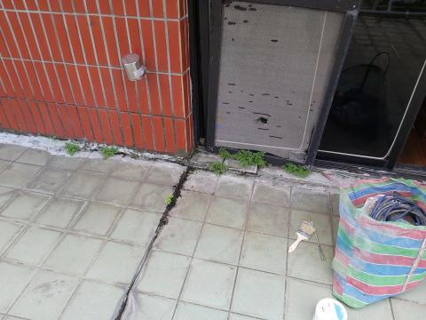 賴克明防水防漏 - 屋頂局部防水防漏施作（施工前）板橋六必居