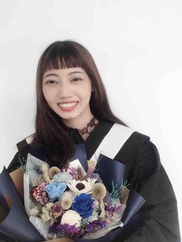 提供編劇服務的專家夏筠雅