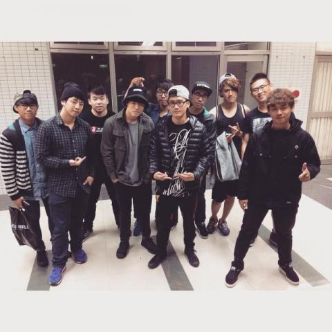 陳嘉信/ sin - 南開科技大學地板組教學