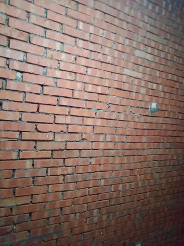 許銘峻 - 滿縫砌磚