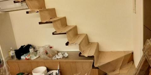 晴鏵修繕--施作面--天地牆水泥-角木架設-屋頂防水-油漆 - 精緻套房防護對線貼條